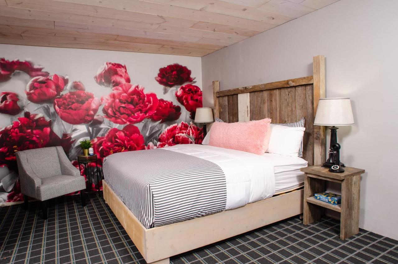 Vintage Block Inn & Suites Okoboji Eksteriør bilde